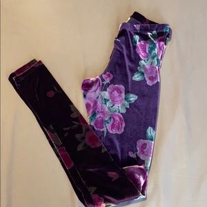Silence + Noise velvet leggings